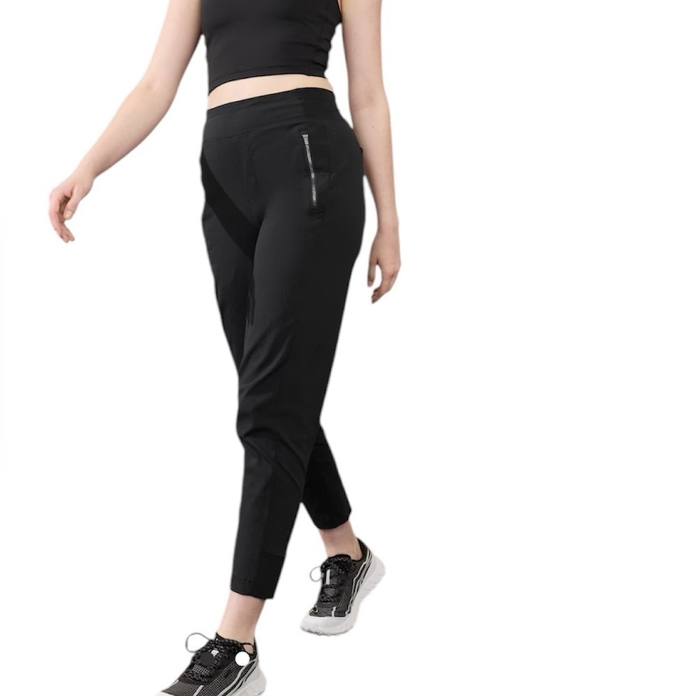 Athleta | Women’s Black Trekkie North High Rise Joggers Size 4
